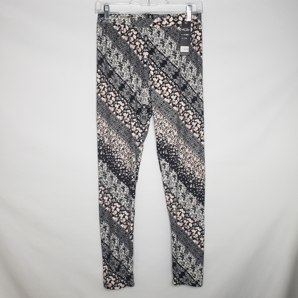 Indero Pants - Indero Black Gray Pink Floral Leggings